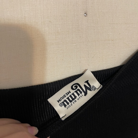 Show Me Your MuMu Black Marnie Top sz Medium - Picture 4 of 5